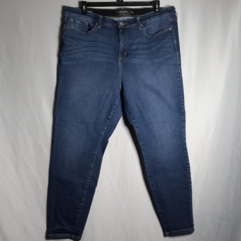 Torrid Premium Women's Size 22R Sky High Skinny Dark Wash Denim Jeans